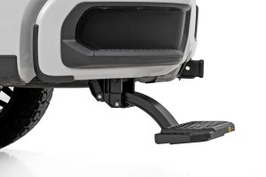 Chevrolet Silverado 1500 Retractable Bed Step - Rear - Rough Country - Manual Pull - '19-'24 Chevrolet Silverado 1500 Retractable Bed Step - Rear - Rough Country - Manual Pull - '19-'24